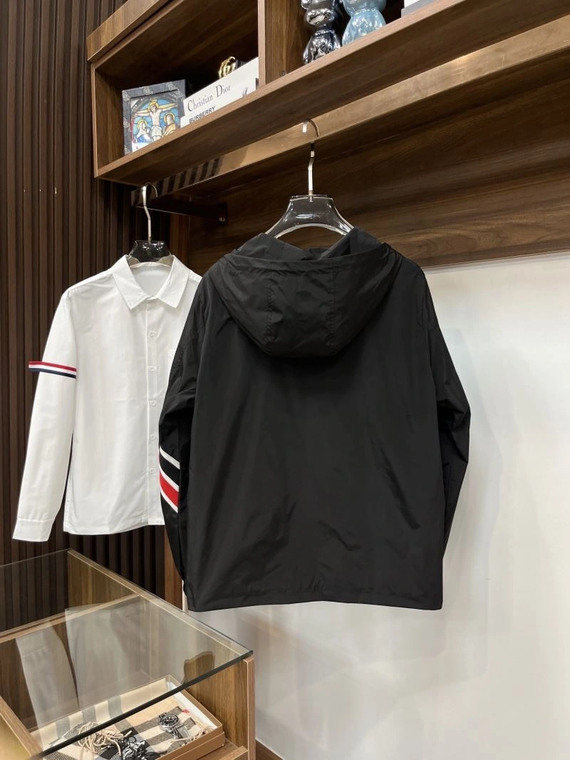 Moncler Outwear Timeless 142091