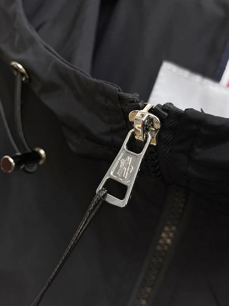 Moncler Outwear Timeless 142091
