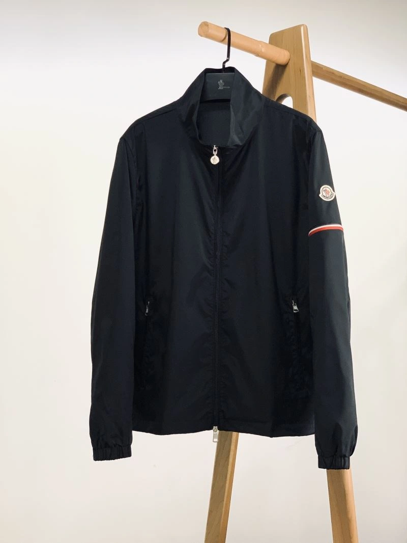 EyeCatching Moncler Outwear 142082