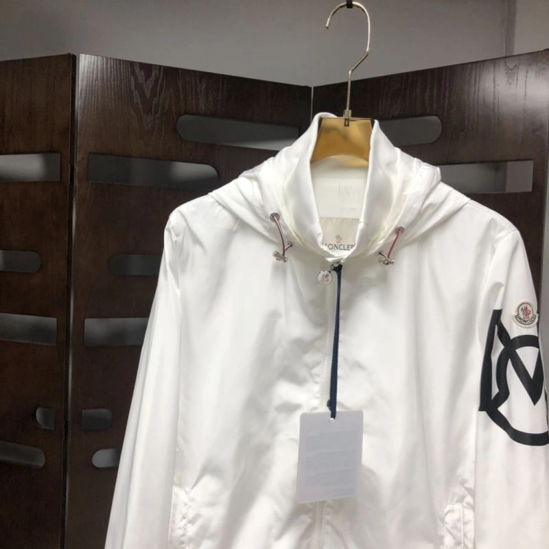 Moncler Outwear SunProtective 142087