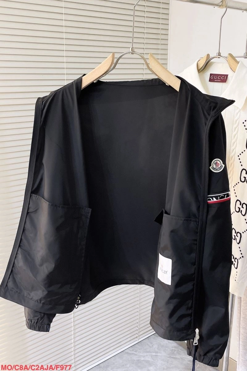 Moncler Outwear Fashionable 142079