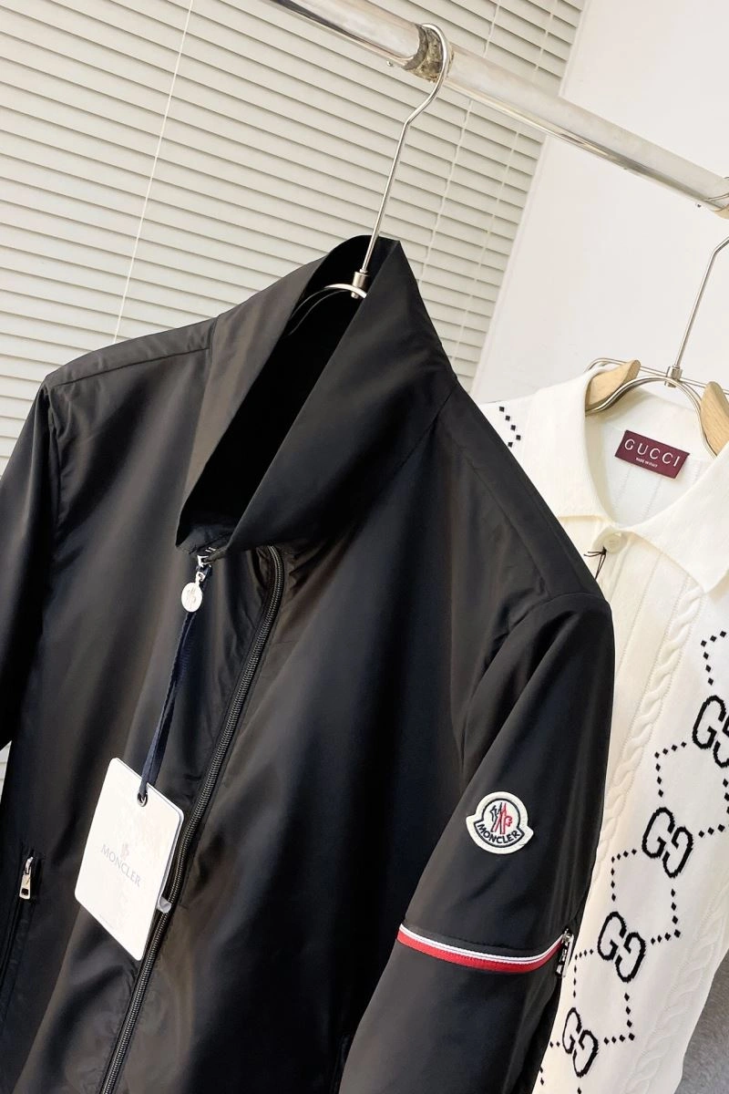 Moncler Outwear Fashionable 142079
