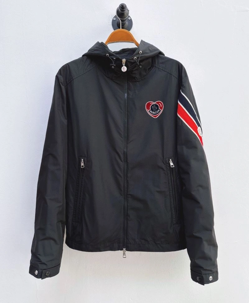 Moncler Outwear Durable 142078