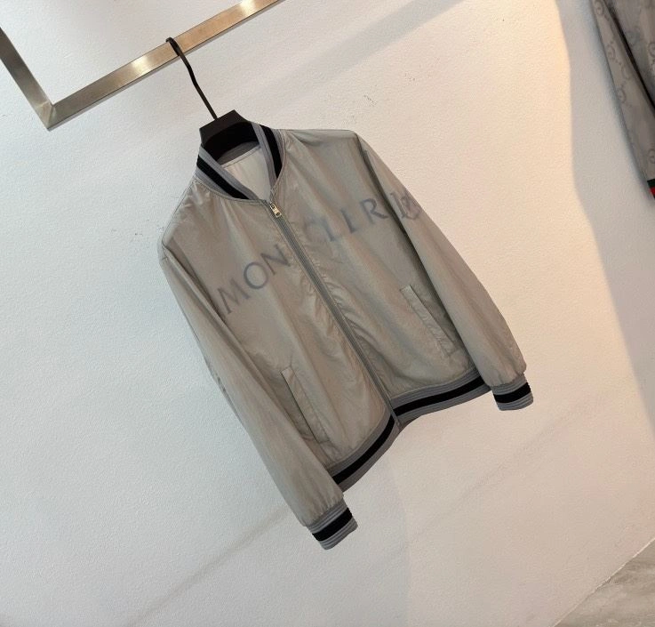 Reliable Moncler Outwear 142145