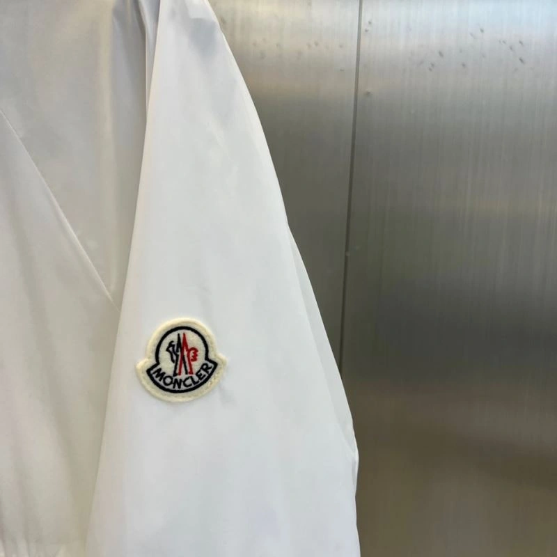 GoAnywhere Moncler Outwear 142072