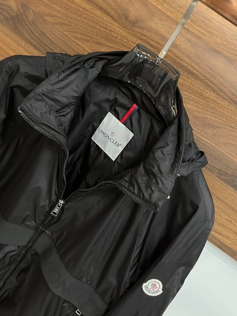 Popular Moncler Outwear 142067