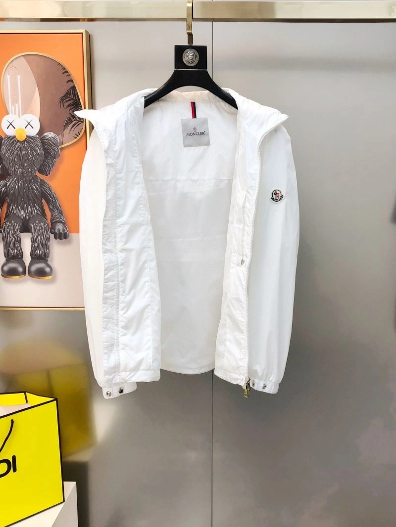Moncler Outwear UrbanChic 142065