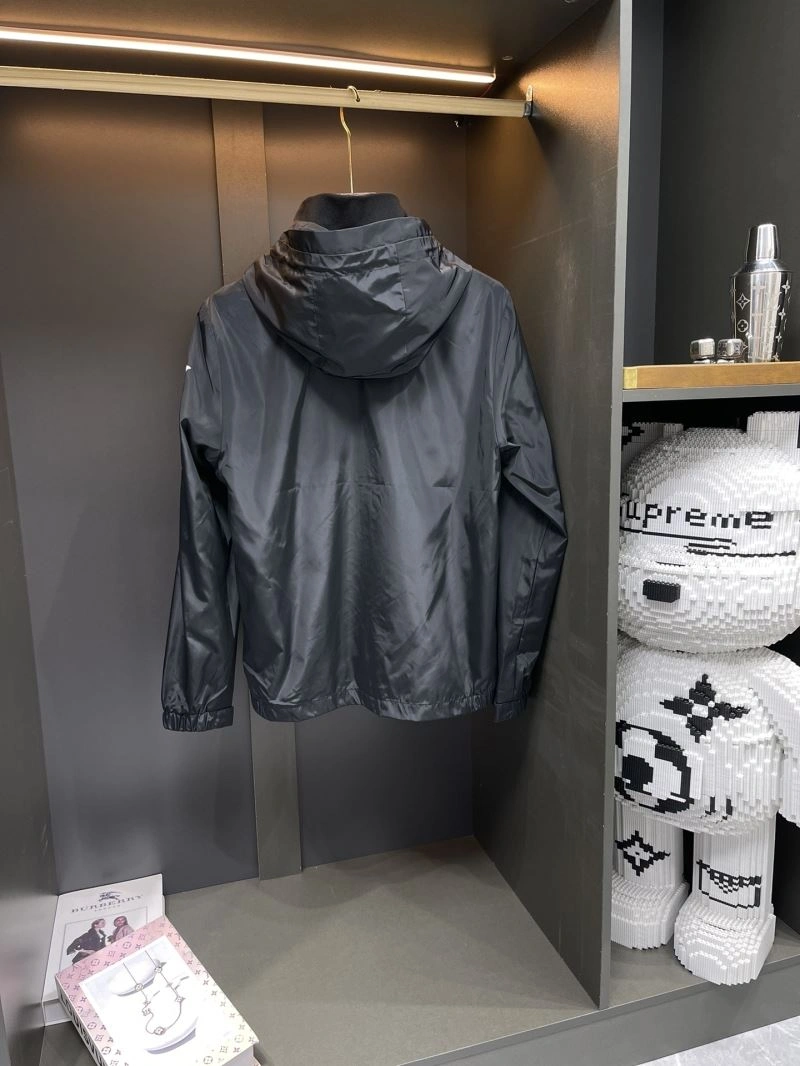 Moncler Outwear ModernLook 142059