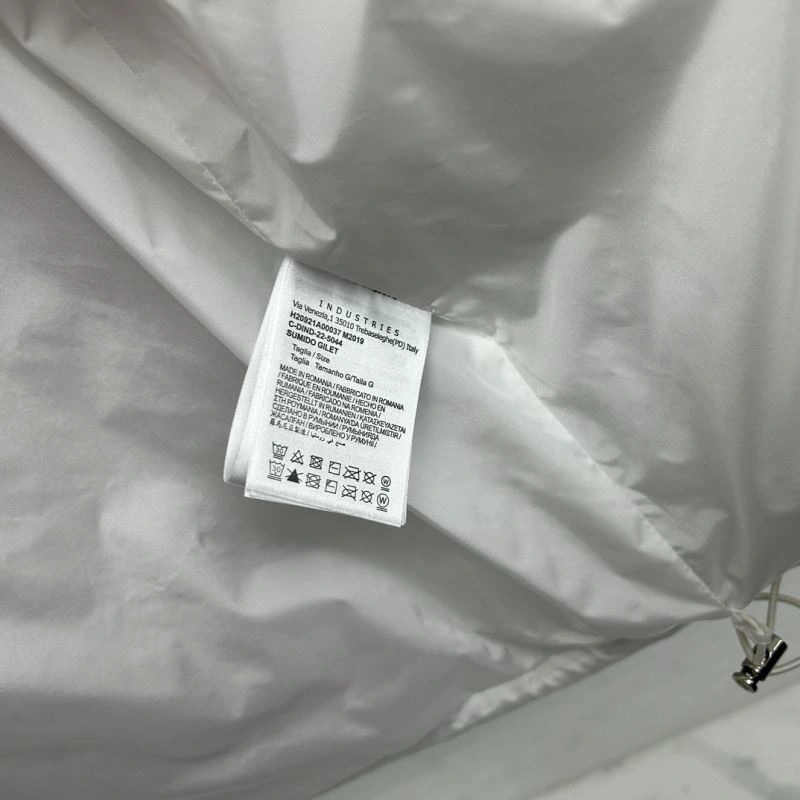 Moncler Outwear Affordable 142068