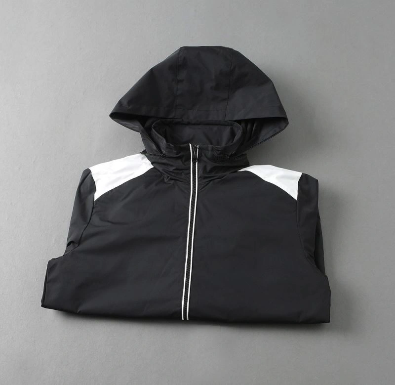 Moncler Outwear Trendsetting 142060