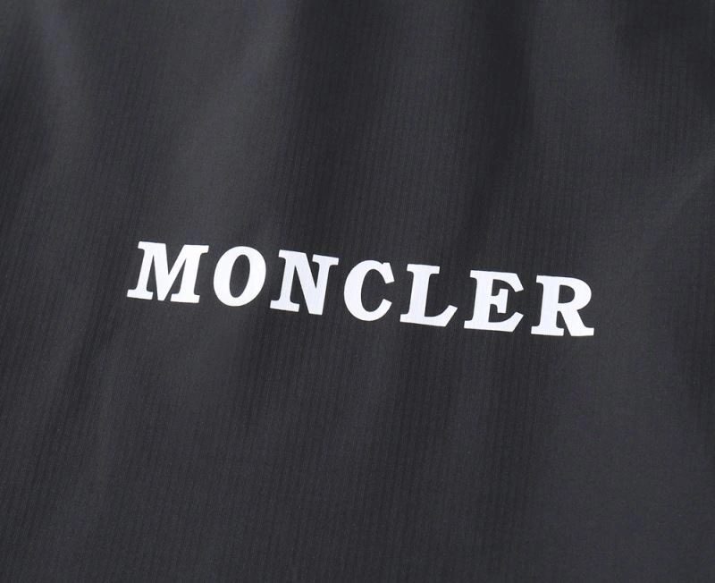 Moncler Outwear HighQuality 142046