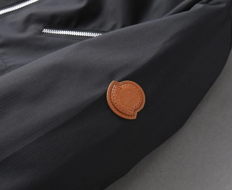 Moncler Outwear HighQuality 142046