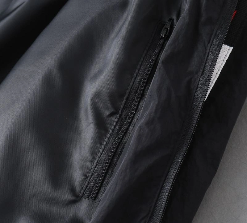 ZipUp Moncler Outwear 142048
