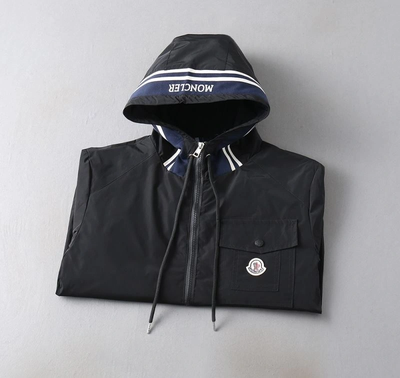 Youthful Moncler Outwear 142052