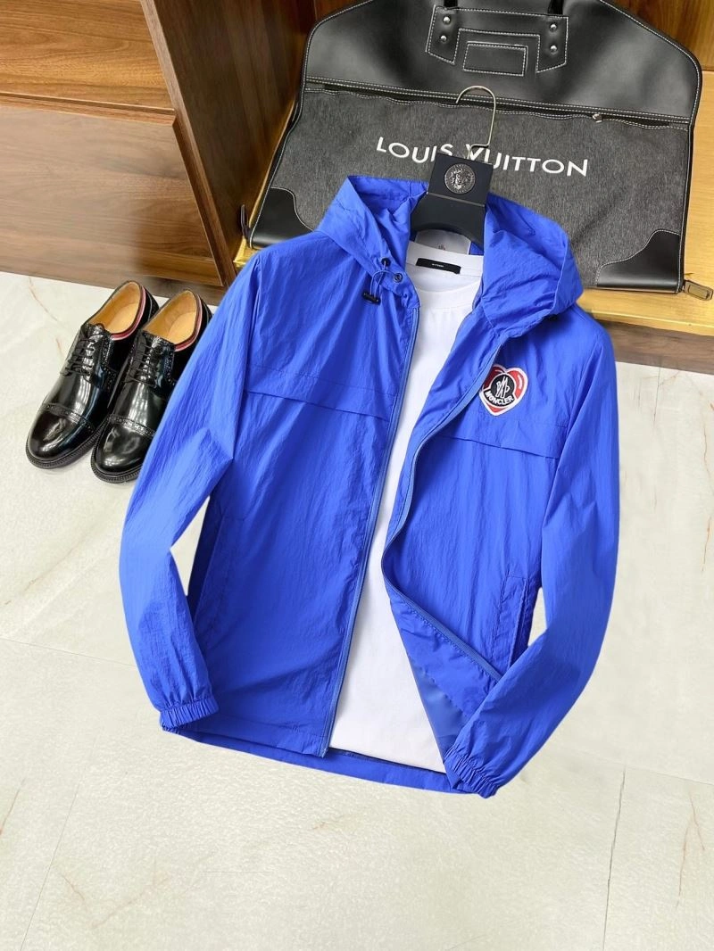 WrinkleFree Moncler Outwear 142040