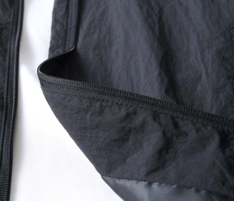 WrinkleFree Moncler Outwear 142040