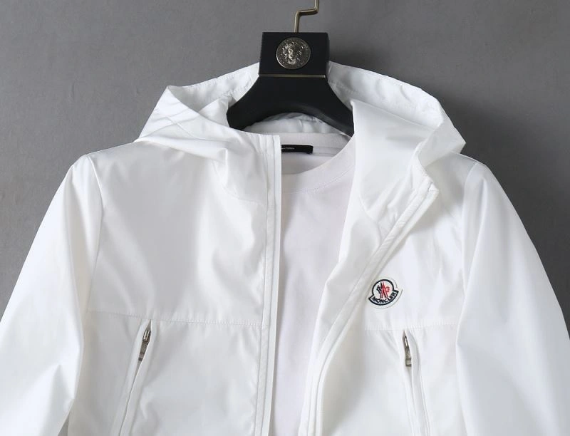 MoistureWicking Moncler Outwear 142075