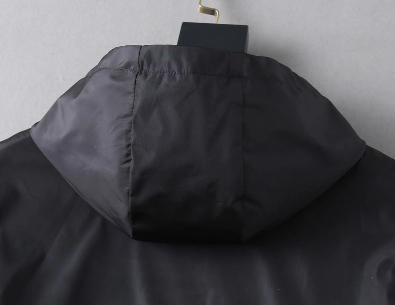 MoistureWicking Moncler Outwear 142075