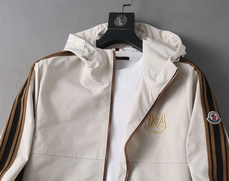 Attractive Moncler Outwear 142044