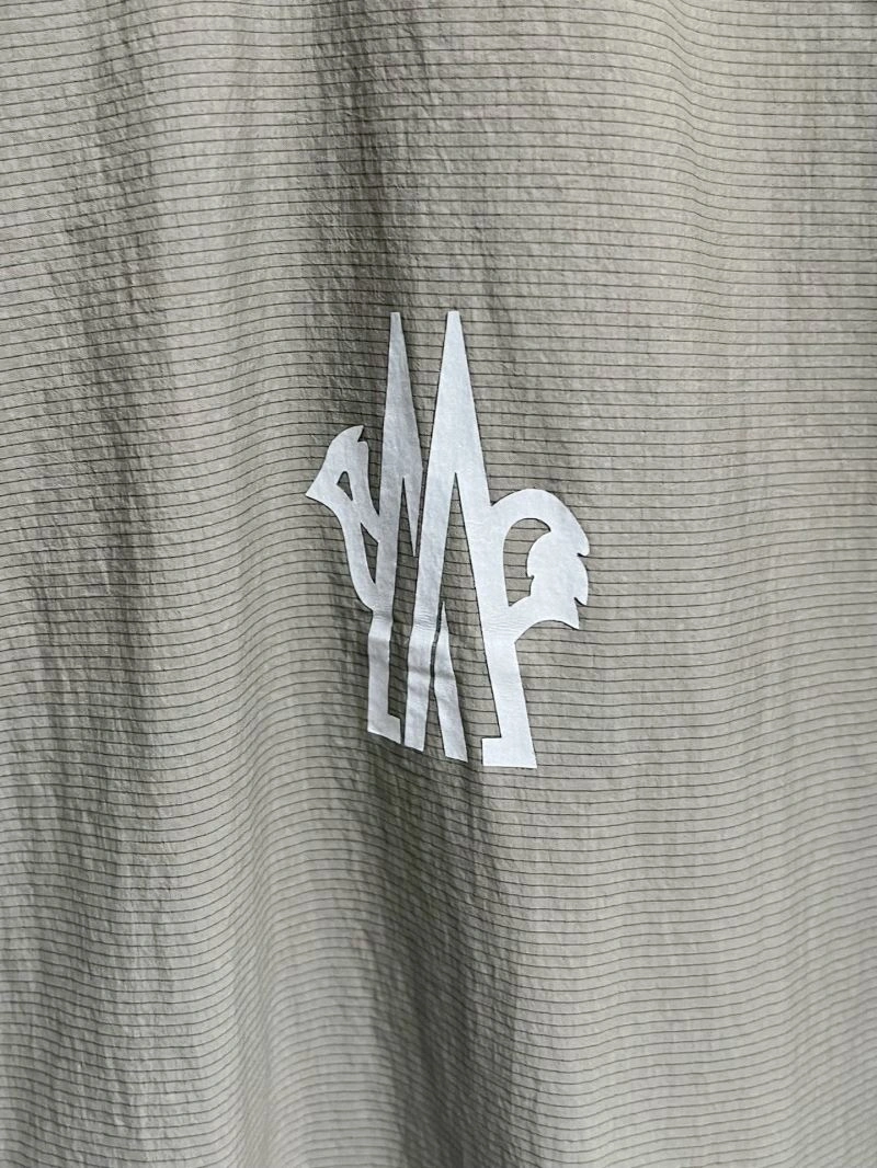 Moncler Outwear Thermal 142037