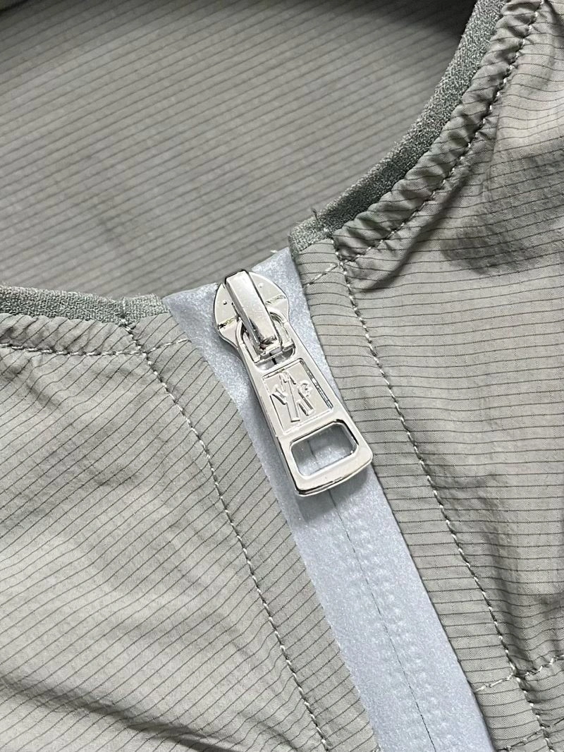 Moncler Outwear Thermal 142037