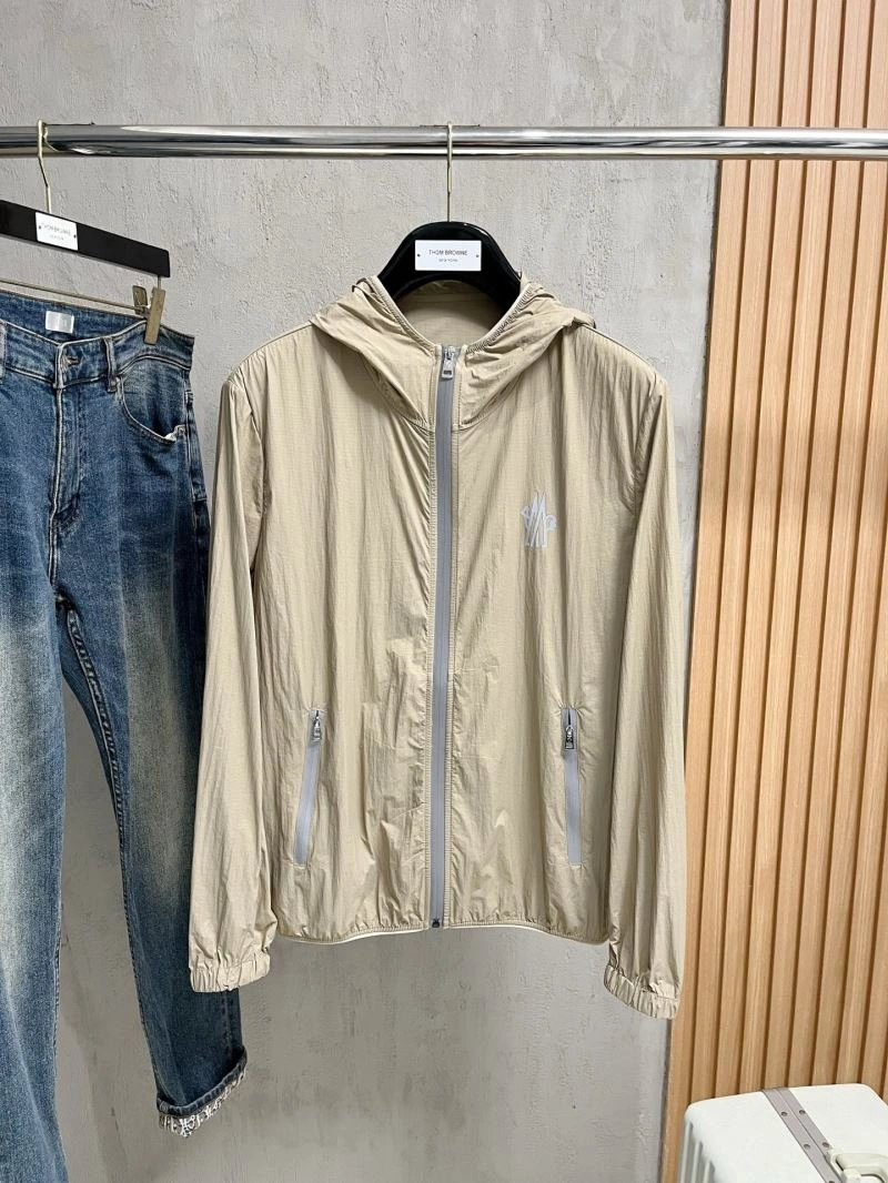 Cozy Moncler Outwear 142041