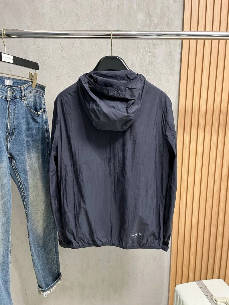Moncler Outwear Casual 142036