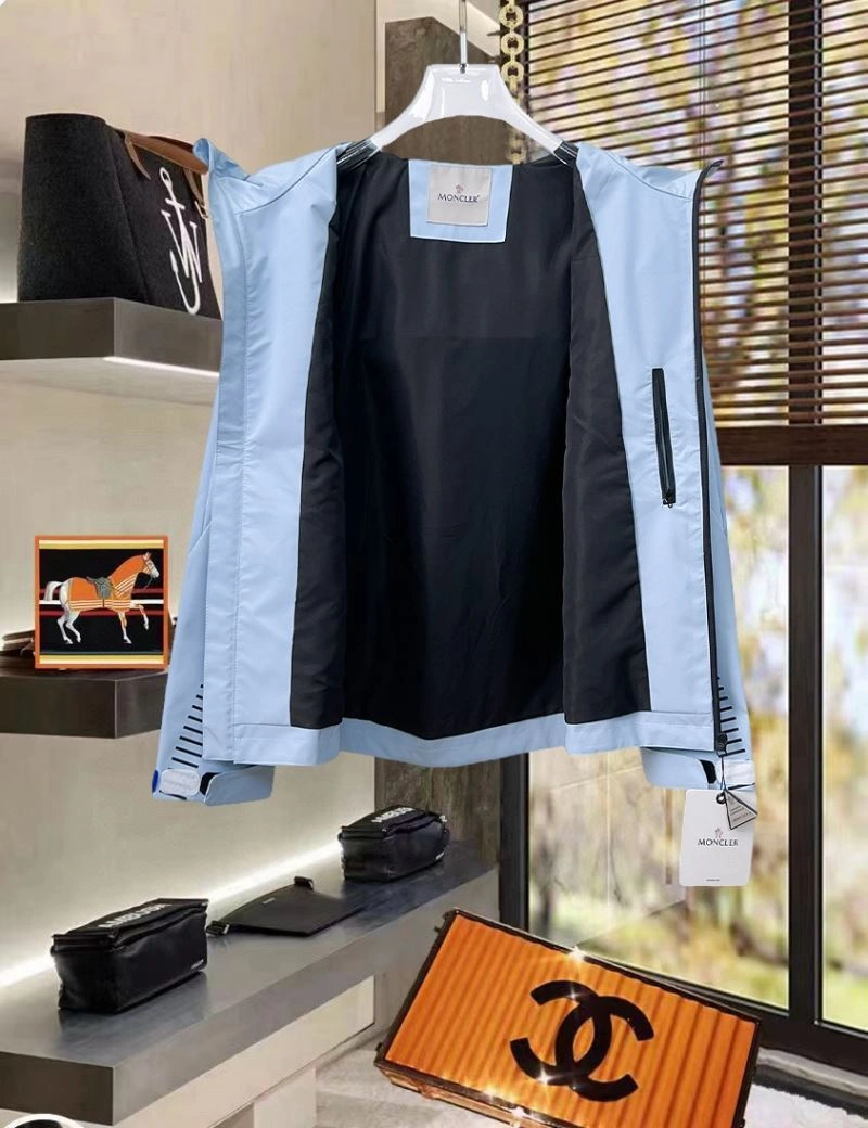 Affordable Moncler Outwear 142033