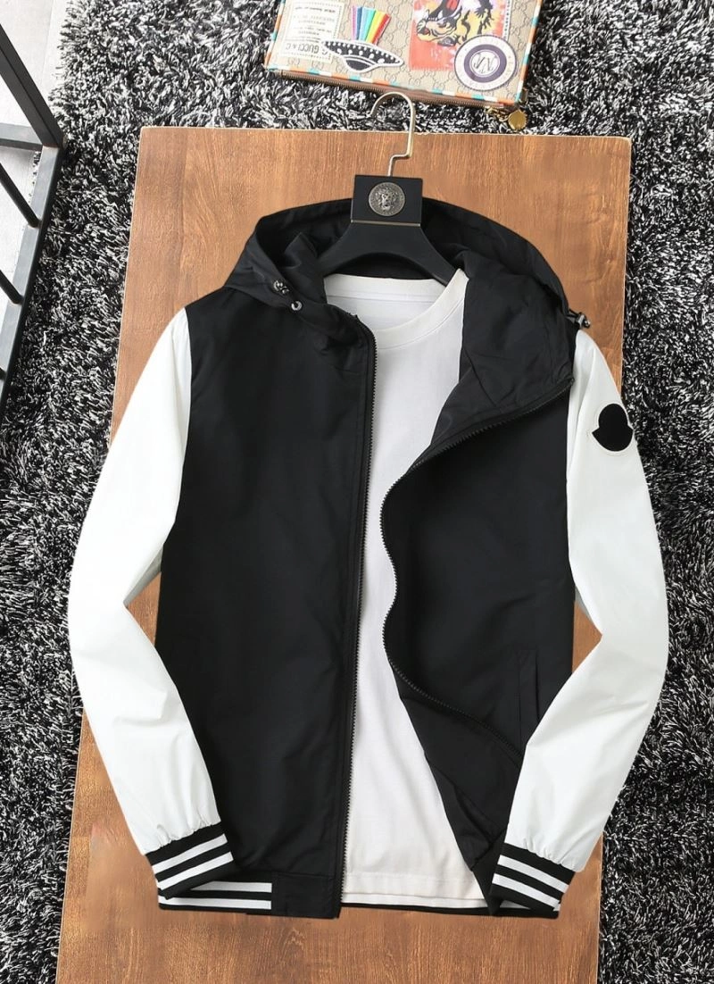 Breathable Moncler Outwear 142035