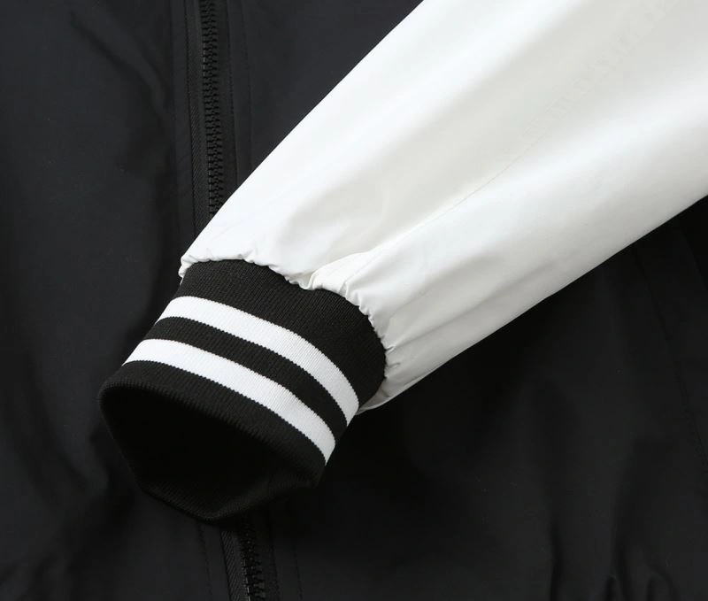 Breathable Moncler Outwear 142035