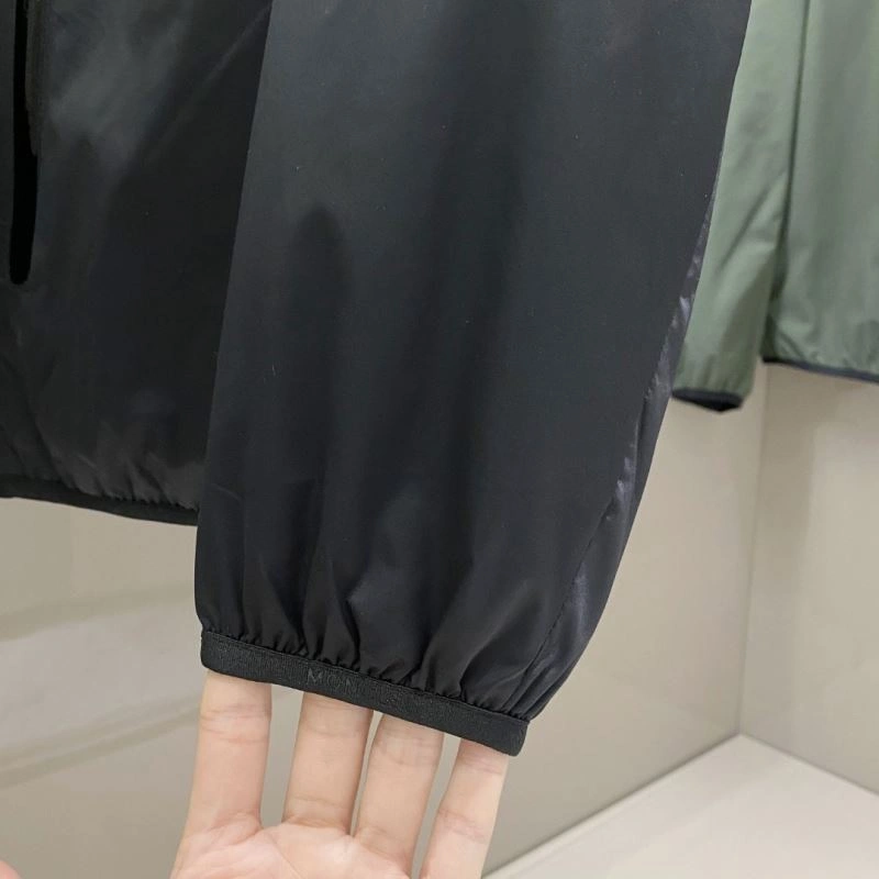 Moncler Outwear Attractive 142031