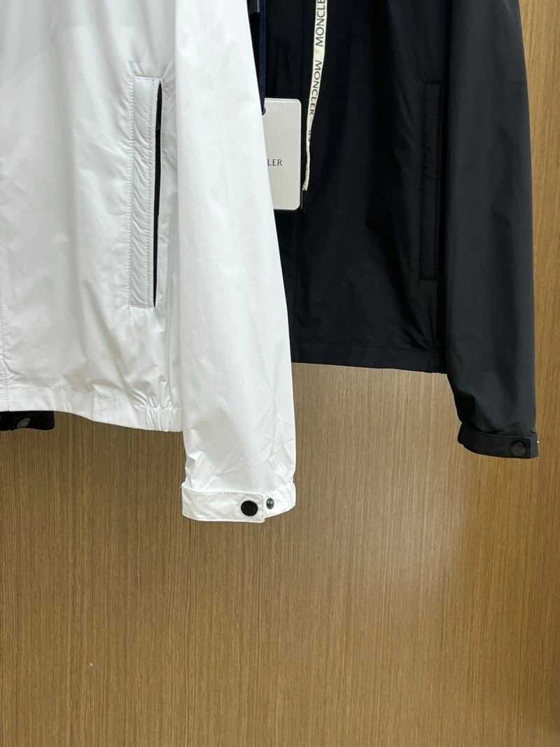 Sustainable Moncler Outwear 142030