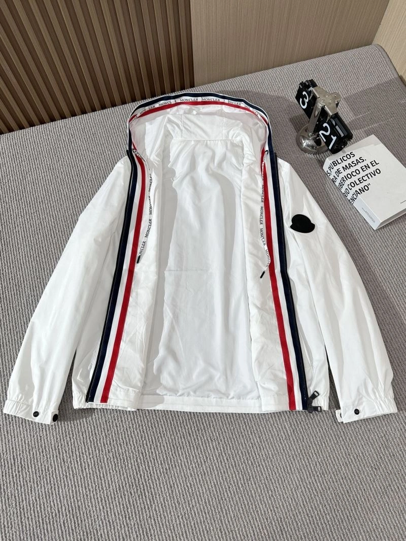 Moncler Outwear FashionForward 142026