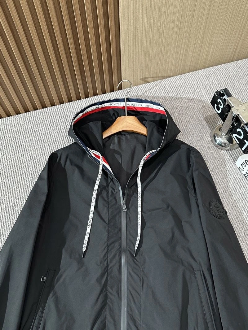 Moncler Outwear FashionForward 142026