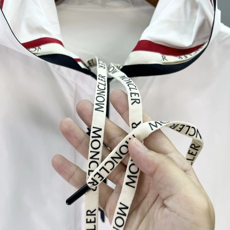 Sustainable Moncler Outwear 142024