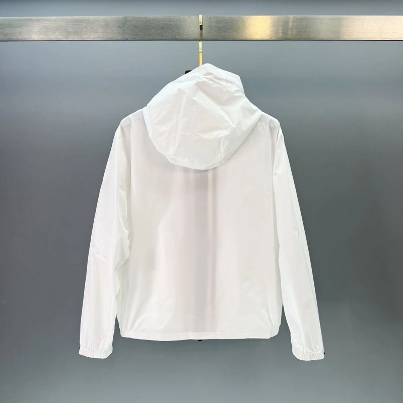 Sustainable Moncler Outwear 142024