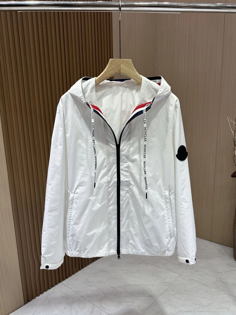 Unisex Moncler Outwear 142020