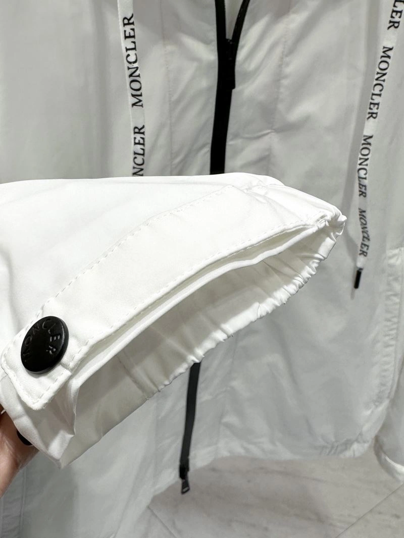 Unisex Moncler Outwear 142020