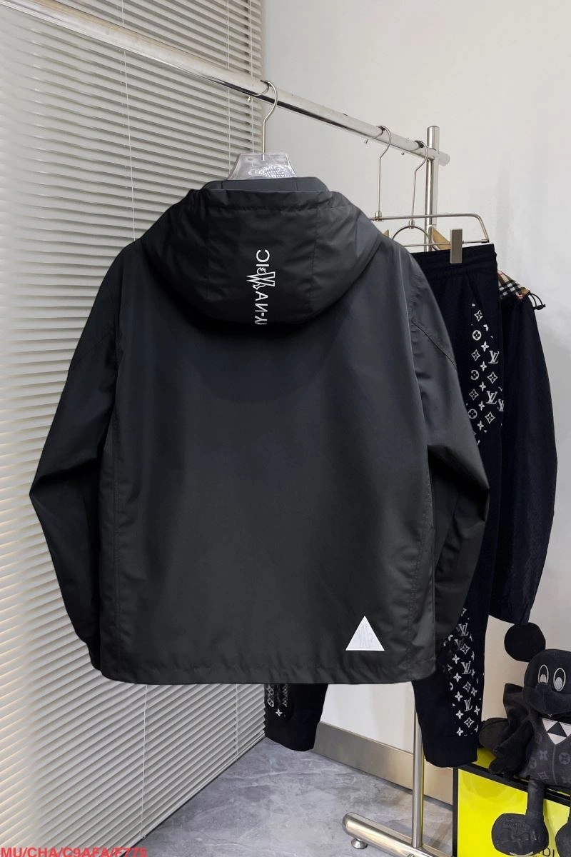Thermal Moncler Outwear 142017