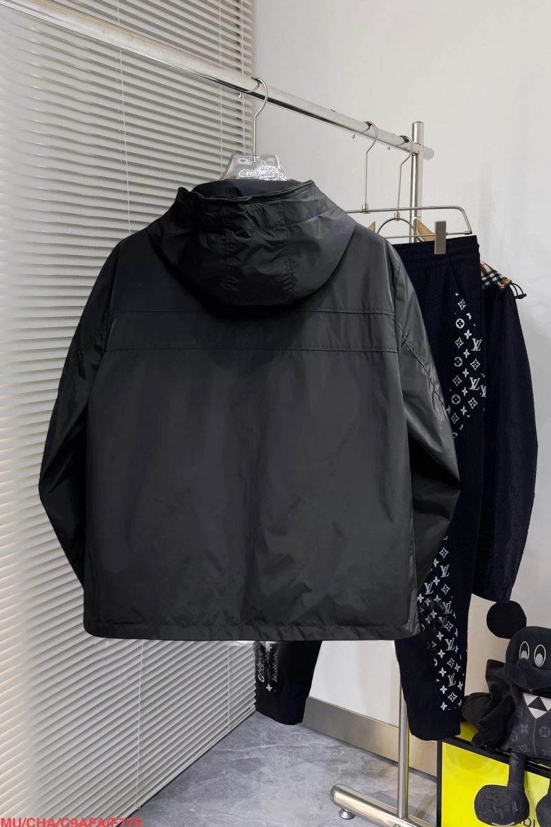 Contemporary Moncler Outwear 142016