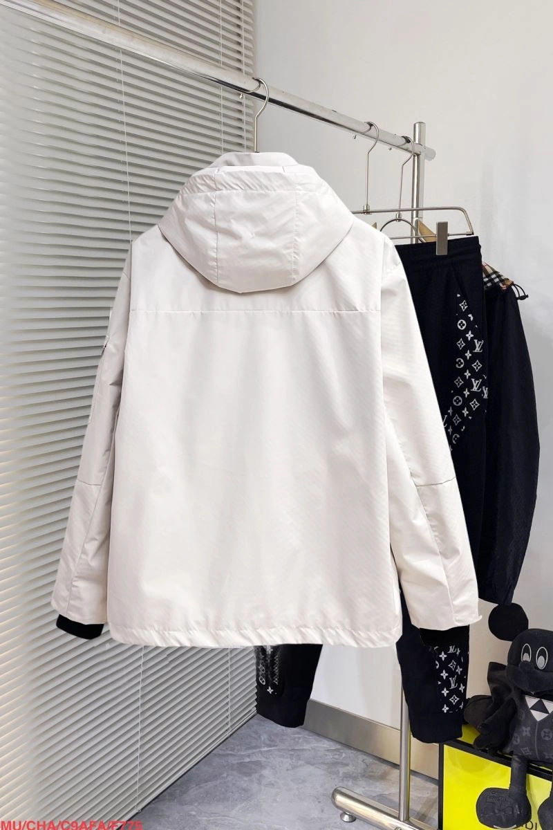 Stylish Moncler Outwear 142015