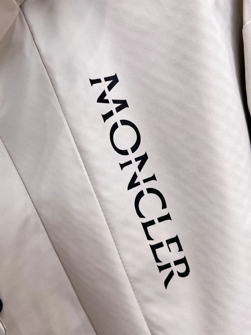 Stylish Moncler Outwear 142015