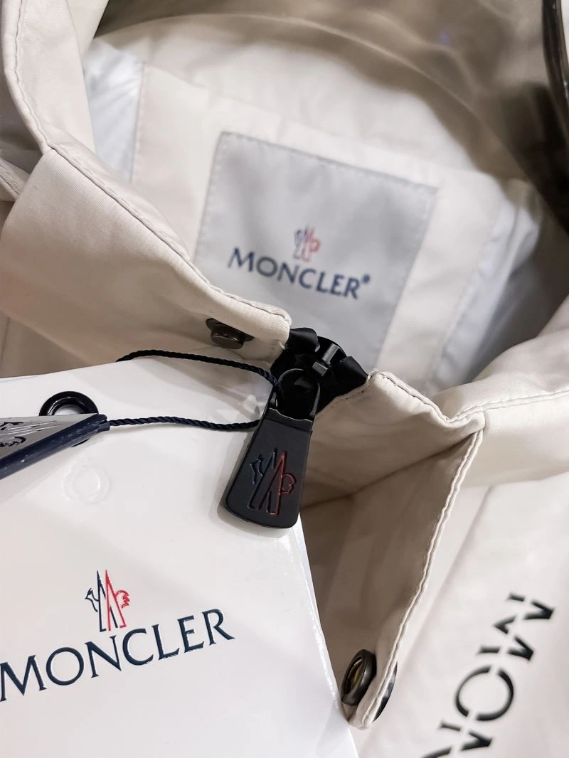 Stylish Moncler Outwear 142015