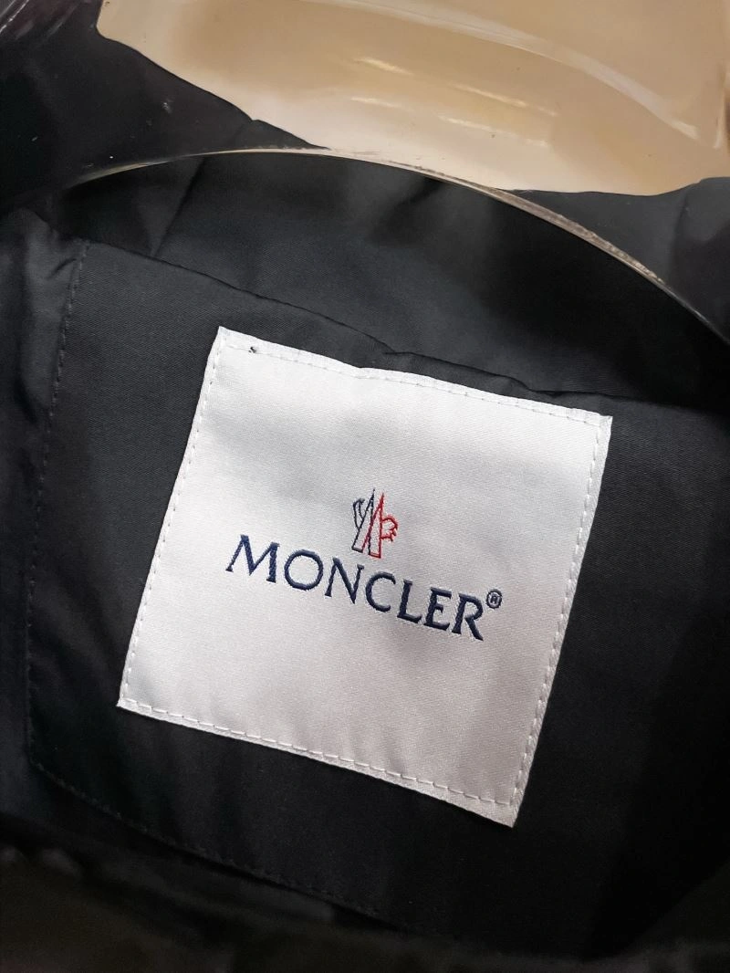 NewStyle Moncler Outwear 142012
