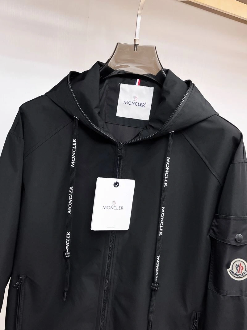 BestValue Moncler Outwear 142005