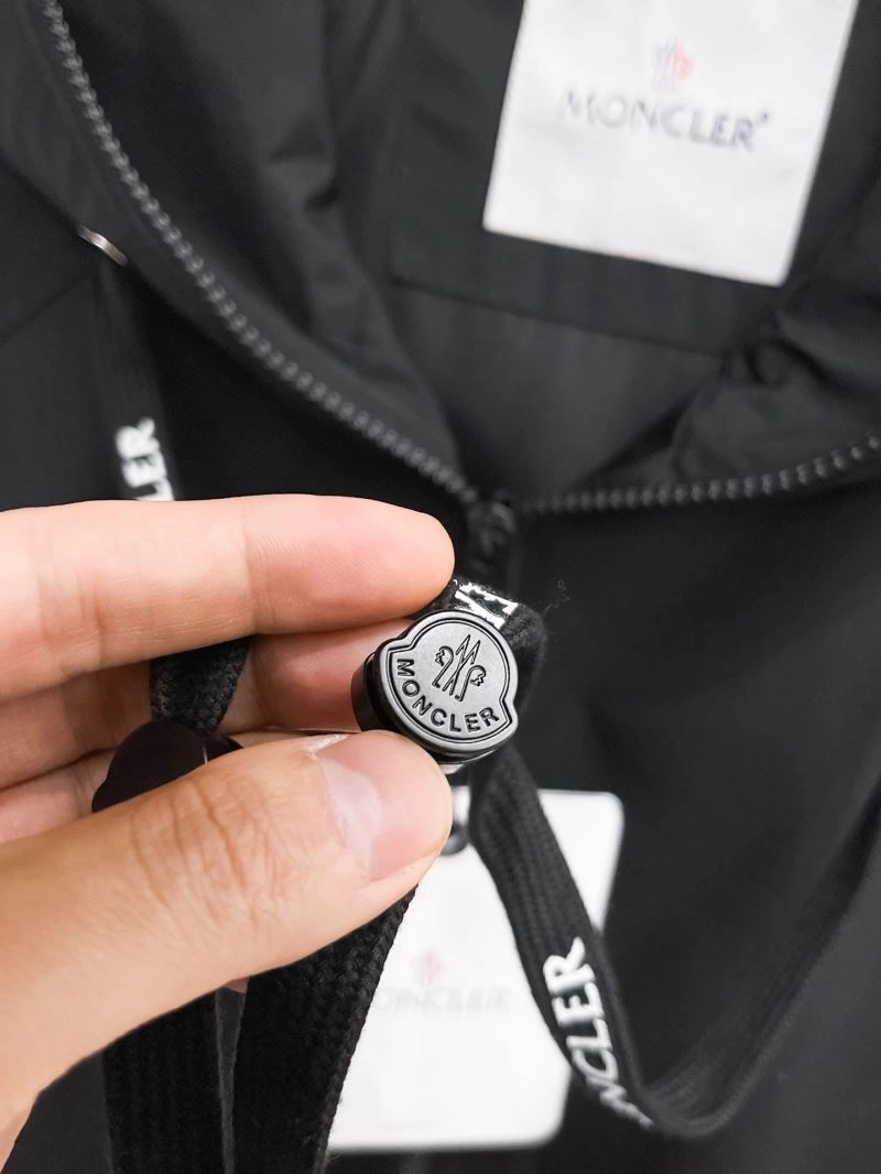 BestValue Moncler Outwear 142005