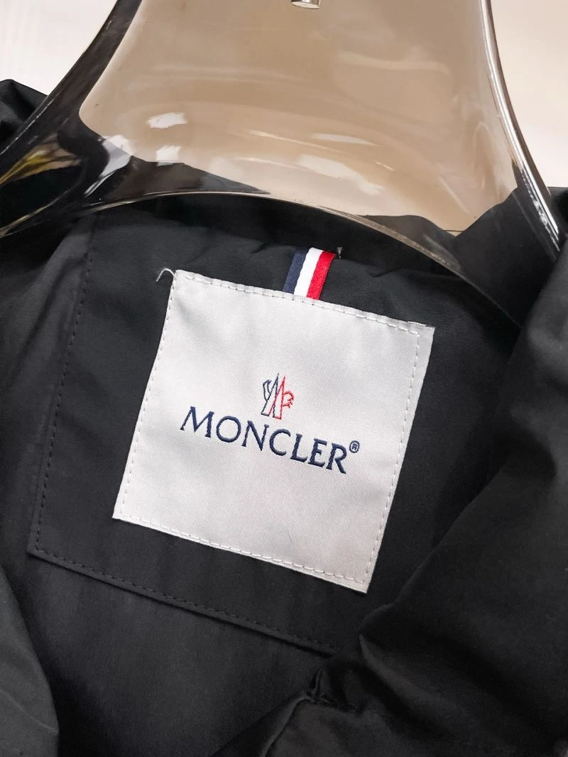 BestValue Moncler Outwear 142005