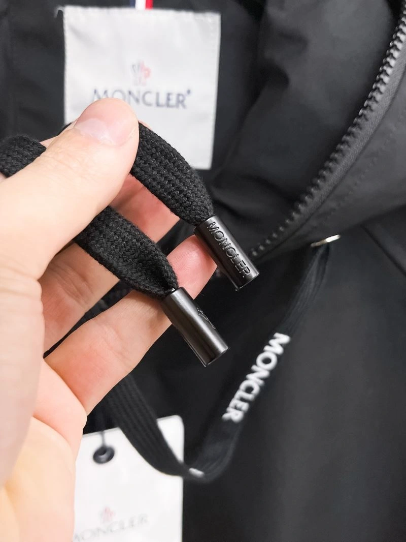 BestValue Moncler Outwear 142005