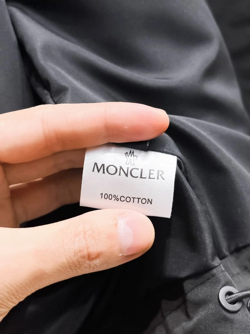 Resilient Moncler Outwear 142010