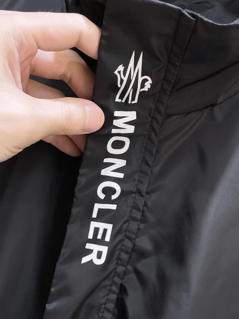Moncler Outwear FlexibleFit 141999
